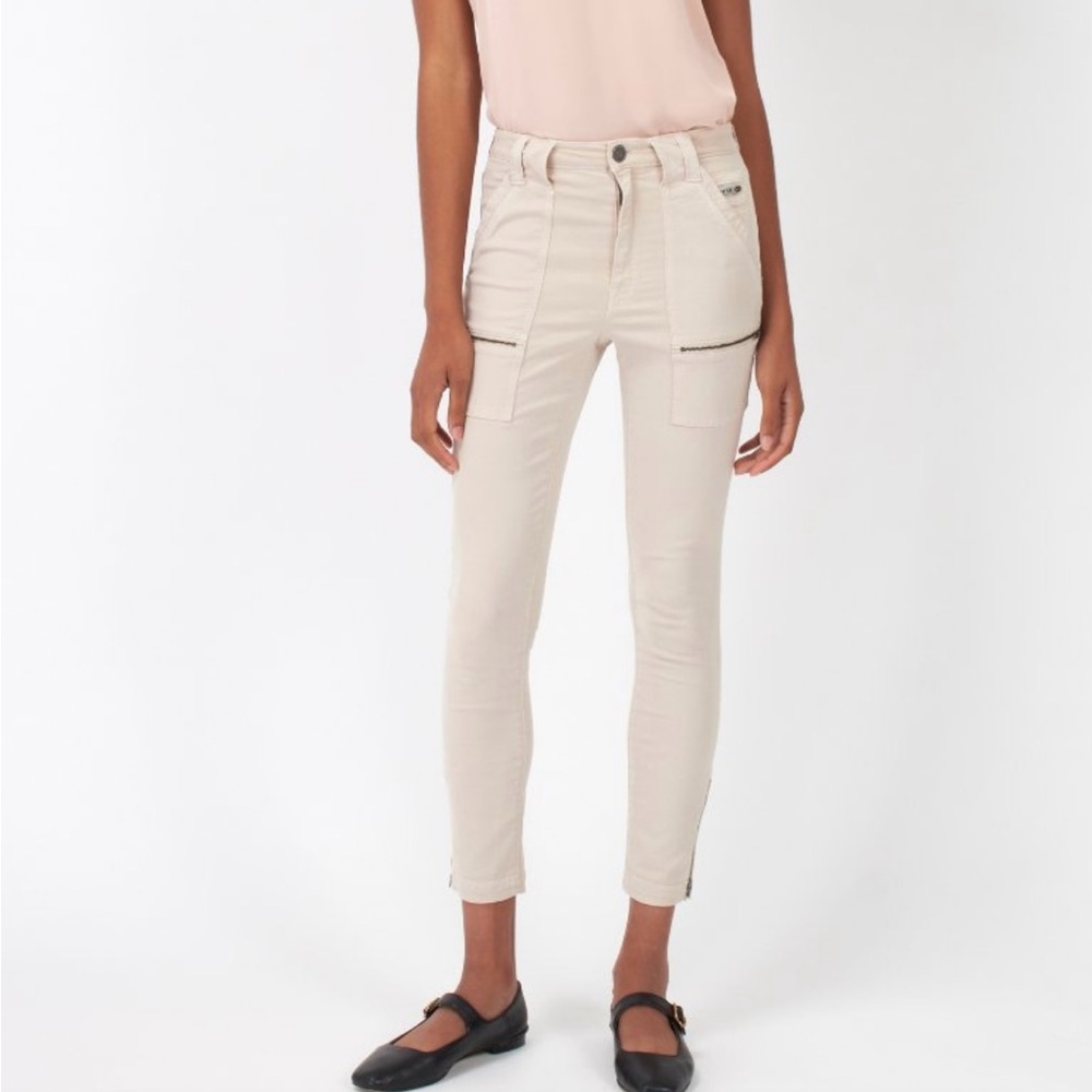 Joie Park Cargo Pant Size: 10/30 Color: Peyote